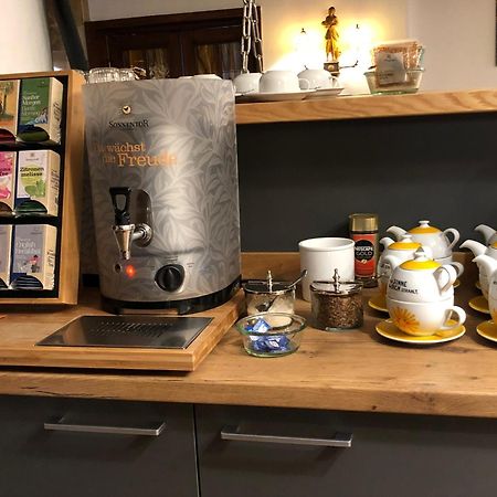 Hotel Garni Alpengruss ガルミッシュ・パルテンキルヒェン エクステリア 写真