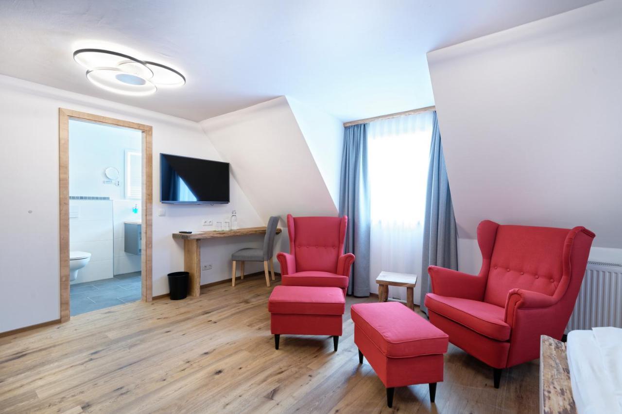 Hotel Garni Alpengruss ガルミッシュ・パルテンキルヒェン エクステリア 写真