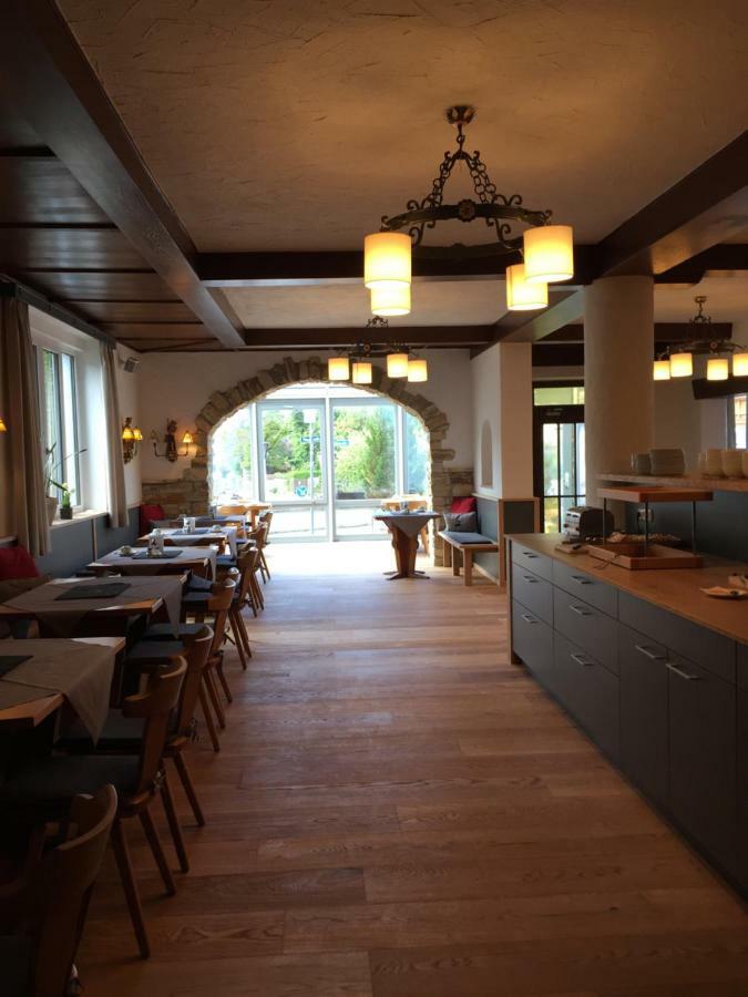 Hotel Garni Alpengruss ガルミッシュ・パルテンキルヒェン エクステリア 写真